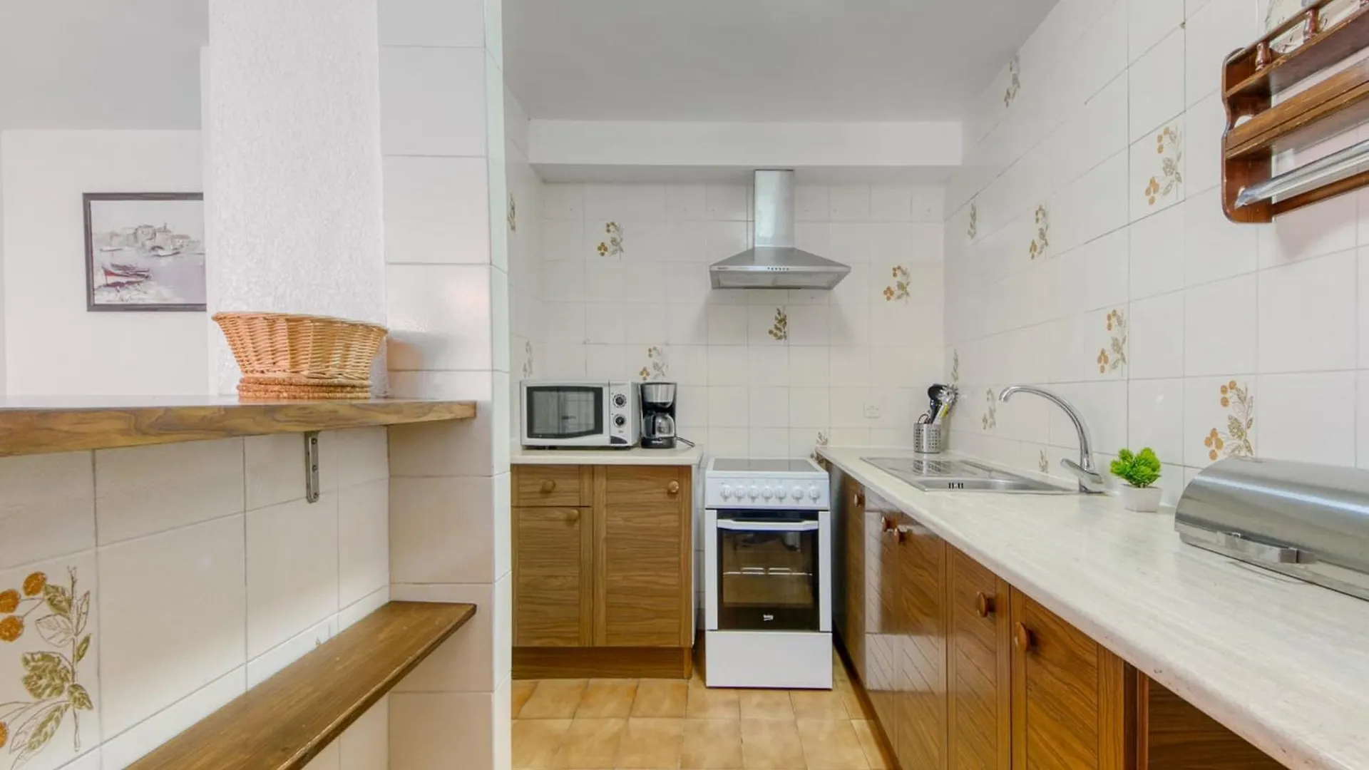 Posh Apartment In Roses Centro إسبانيا