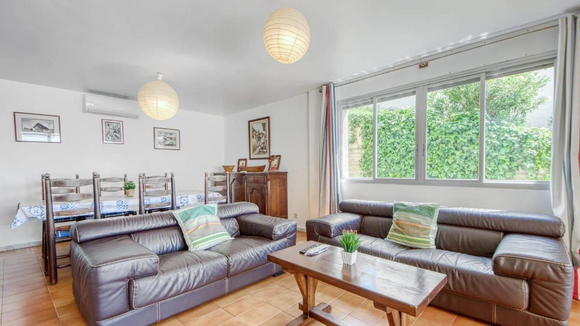 Posh Apartment In Roses Centro إسبانيا